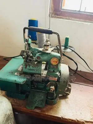 Overlock Sewing Machine