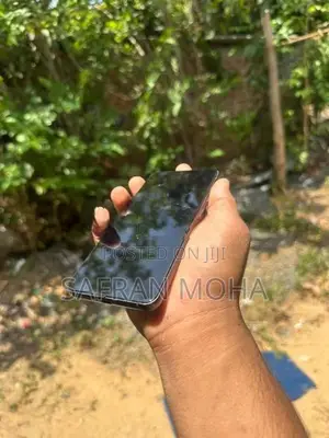 Samsung Galaxy S21 FE (Used)