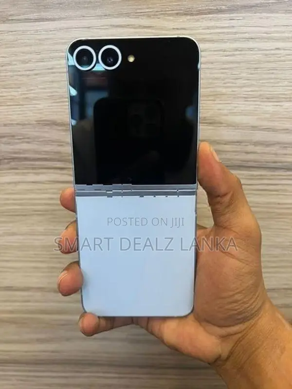 Samsung Galaxy Z Flip 6 512GB (Used)