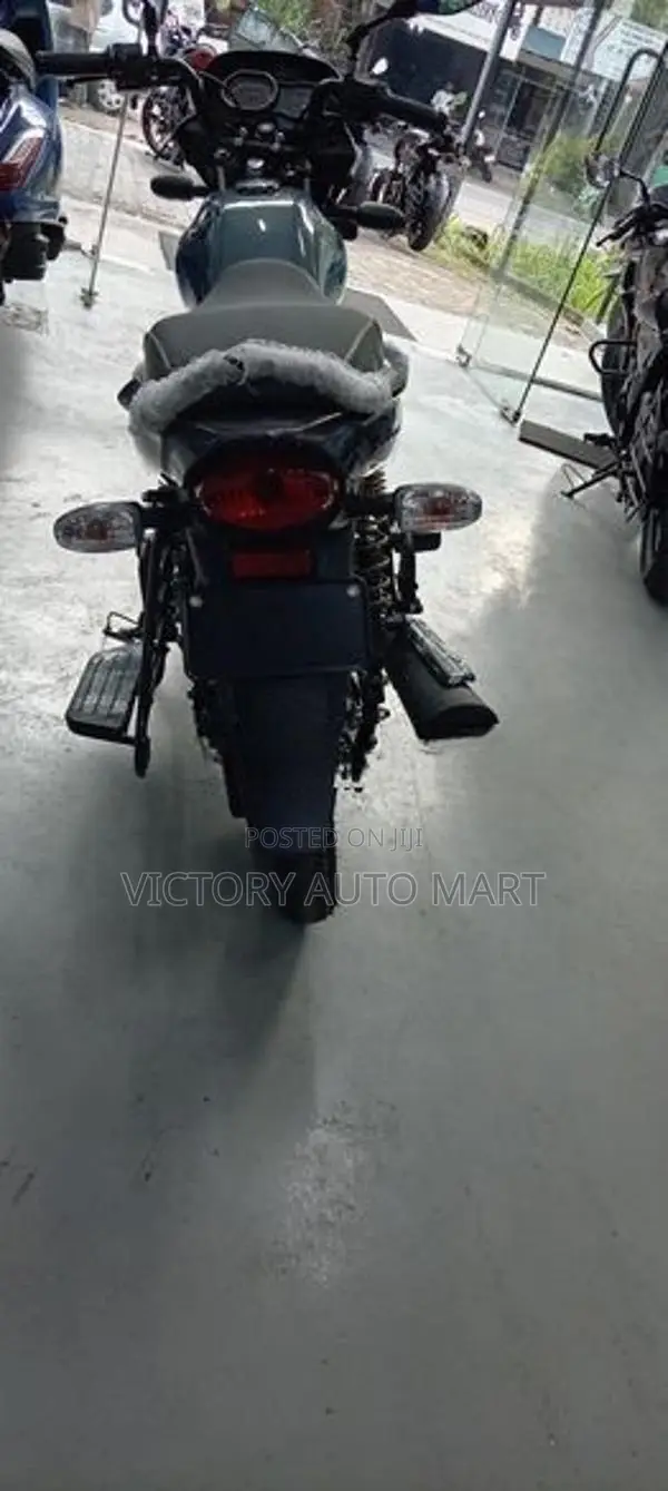 Bajaj Platina 100 2026