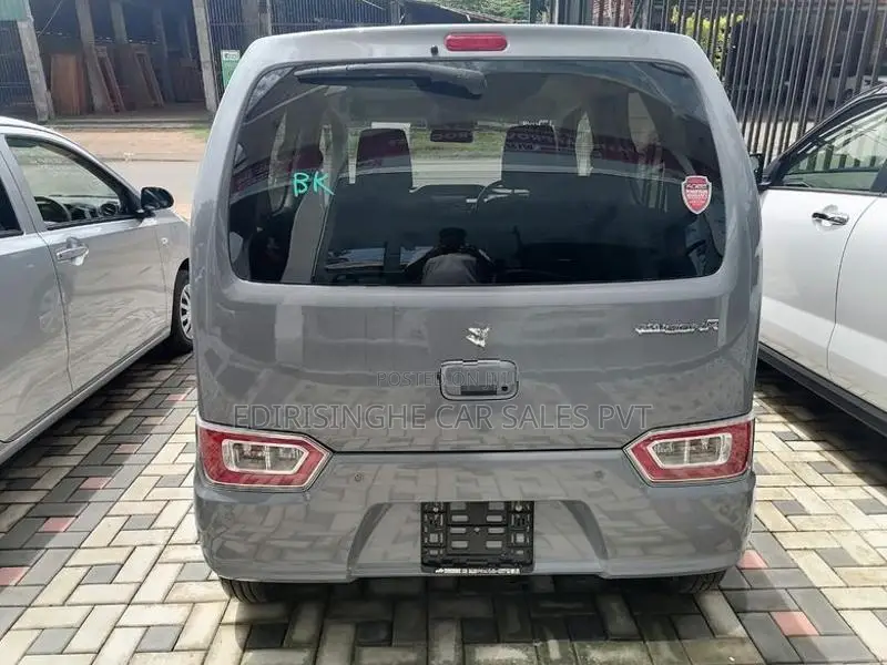 Suzuki Wagon R FX 2024 Gray