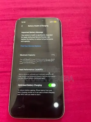 Apple iPhone 11 64GB (Used)