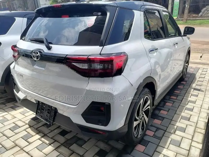 Toyota Raize 1000cc Turbo Z Grade 2026