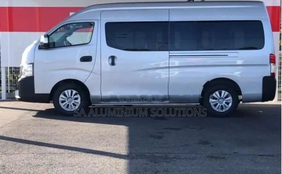 Nissan caravan GX 2026