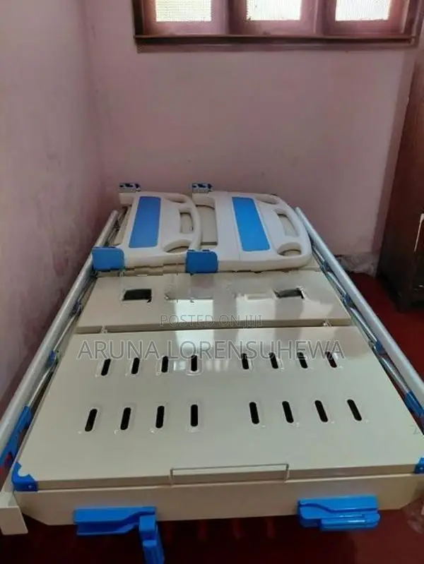 Hospital Bed with Air Mattress
