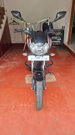 Bajaj Discover 125 2025