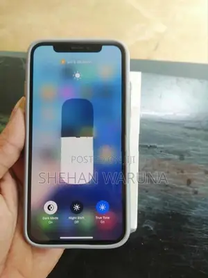 Apple iPhone XS (Used)