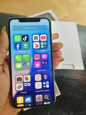 Apple iPhone XS (Used)