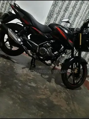 Bajaj Pulsar 150 2018