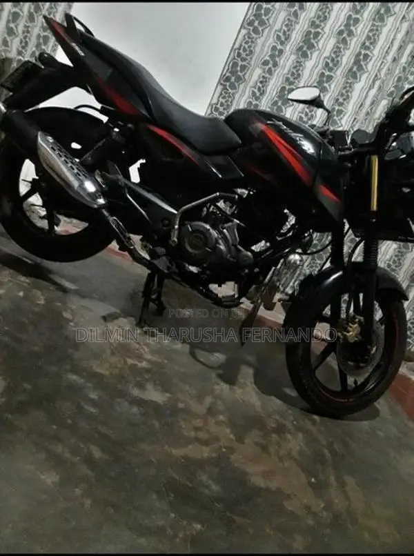 Bajaj Pulsar 150 2018