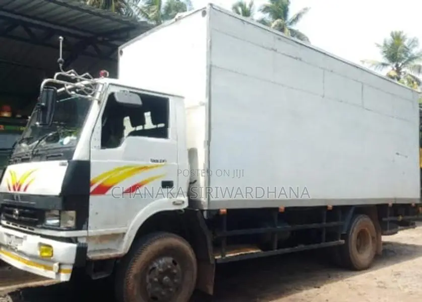 Tata LPT 1109 2012