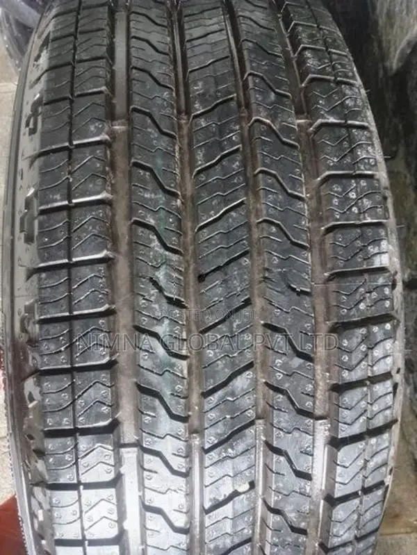 255/55R20 Tires