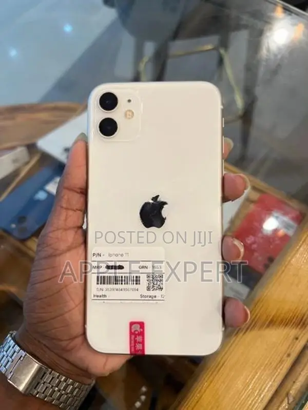 Apple iPhone 11 (Used)