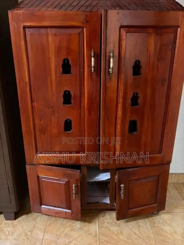 Saami Cubboard