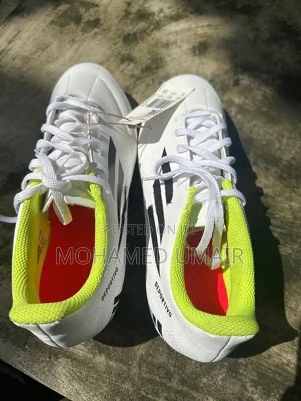 Adidas deportivo Football shoes