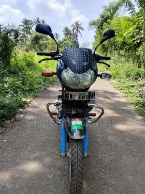 Bajaj Discover 125 2015