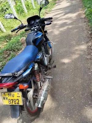 Bajaj Discover 125 2015
