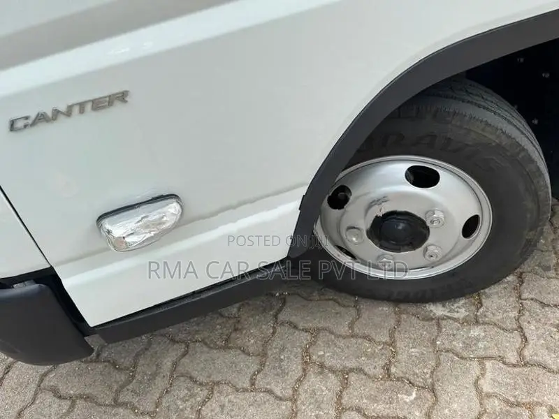Mitsubishi Fuso CANTER 4P10+ 2023