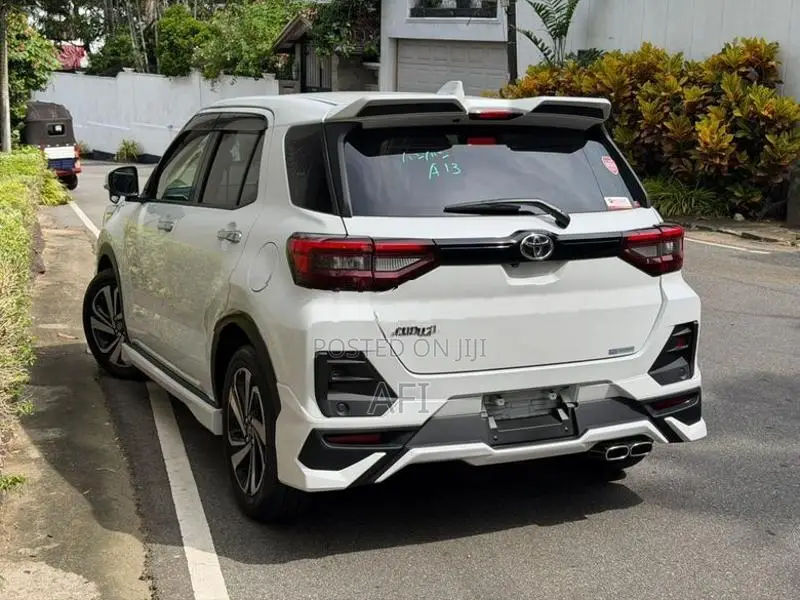 Toyota Raize Z modelista 2024