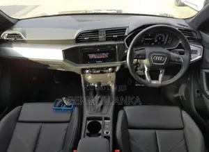 Audi Q3 S LINE 1.5L 2024