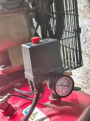Air compressor