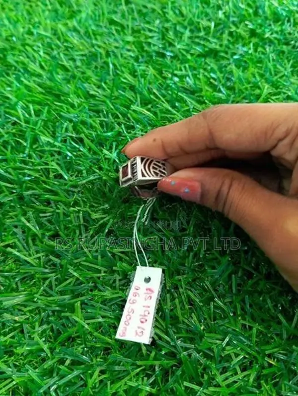 Silver Ring 06.5g