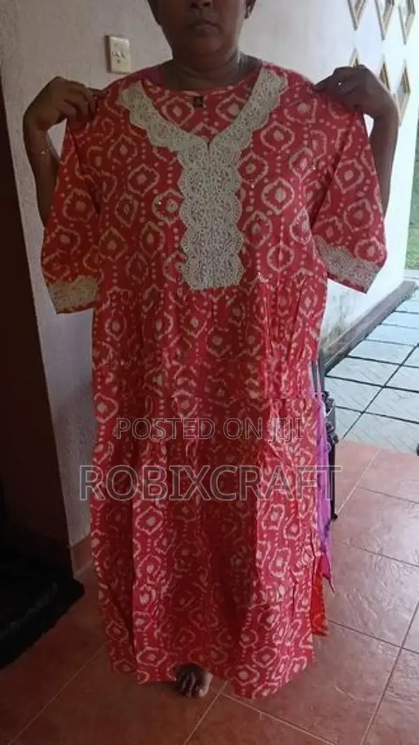 ගවුම්