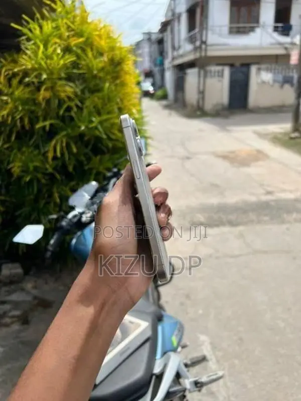 Apple iPhone 15 Pro Max (Used)