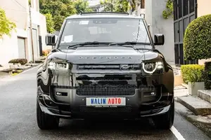 Land Rover Defender P300 X-DYNAMIC 2026