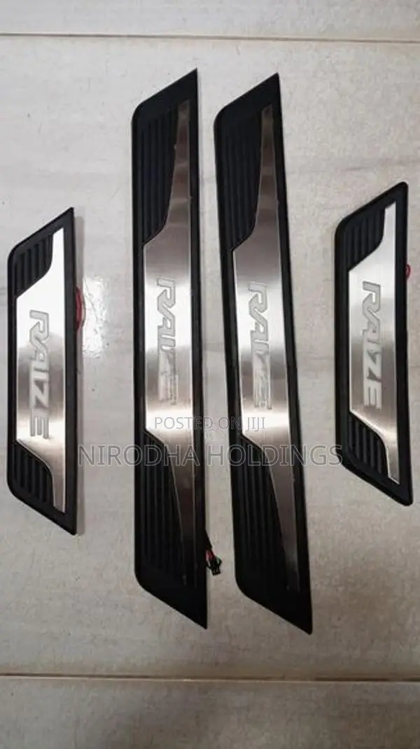 Scuff Lights for Toyota Raize 2019