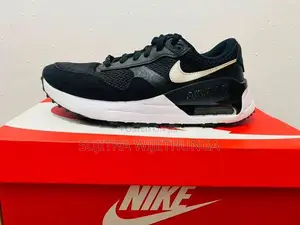 Nike Air Max SYSTM Black/White Used (Brand New Condition) With Box