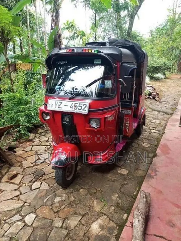 Bajaj RE Three Wheeler 2012