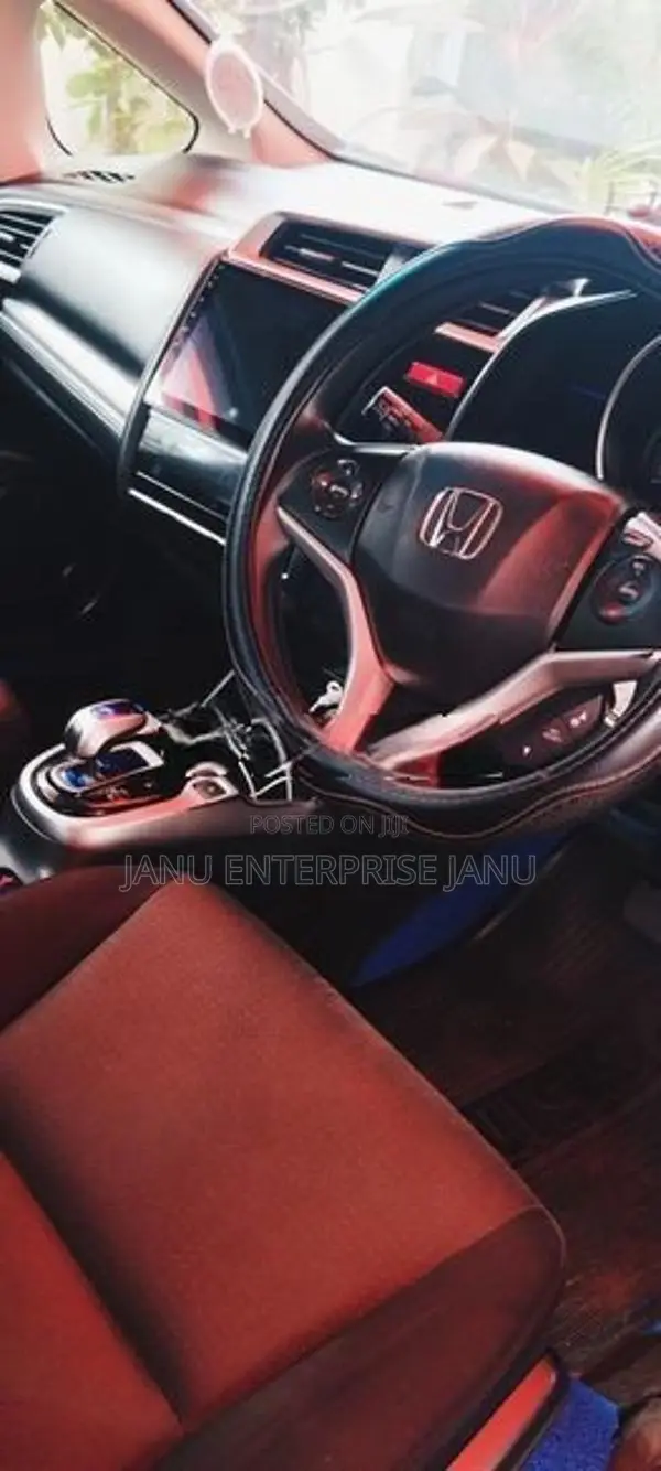 Honda Fit GP 5 2014