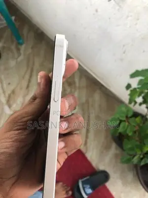 Apple iPhone 14 (Used)