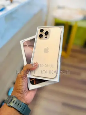 Apple iPhone 16 Pro Max 256GB (Used)