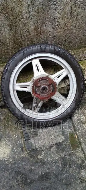 18 ' size alloy weel