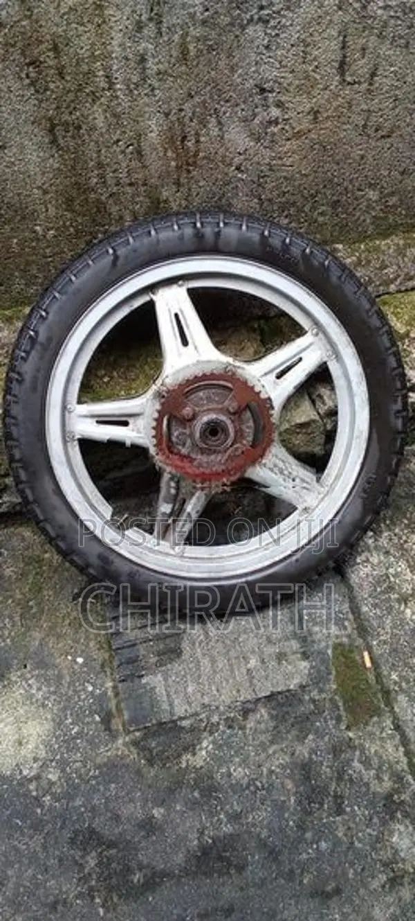 18 ' size alloy weel