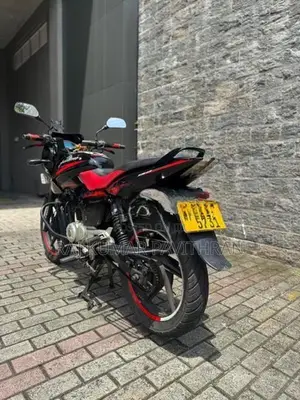 Bajaj Pulsar 150 2014
