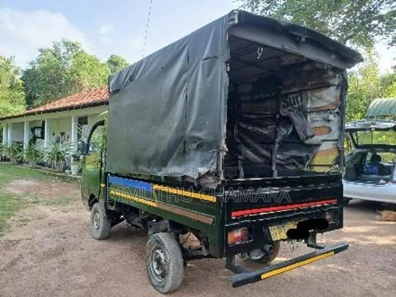 Mahindra Maxximo 2012