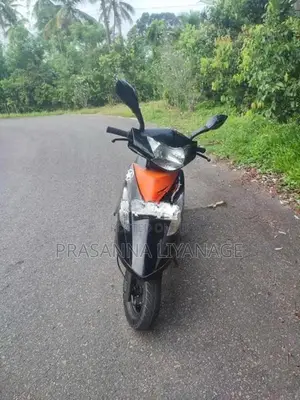 TVS Streak 2016