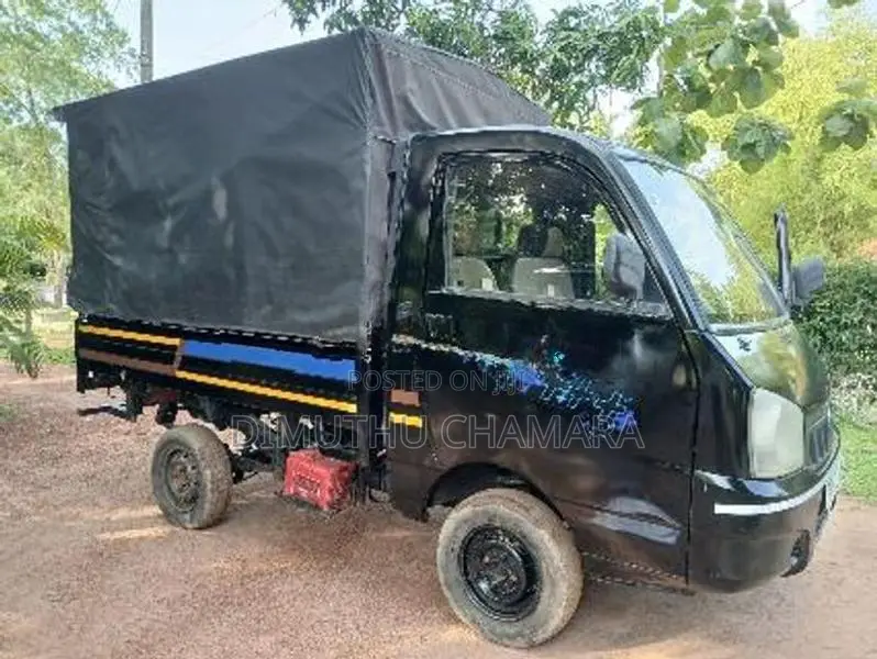 Mahindra Maxximo 2012