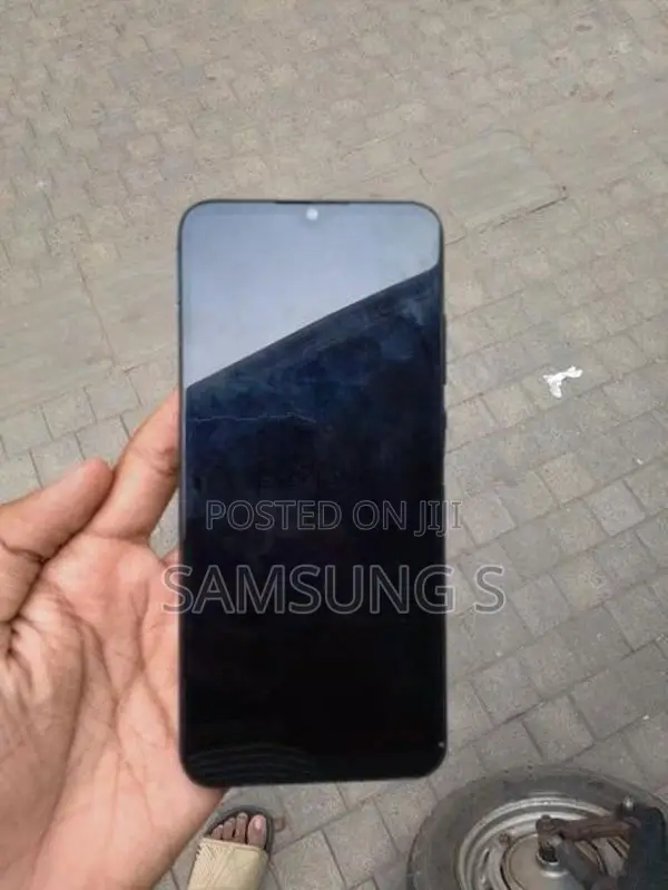 Samsung Galaxy A04s (Used)