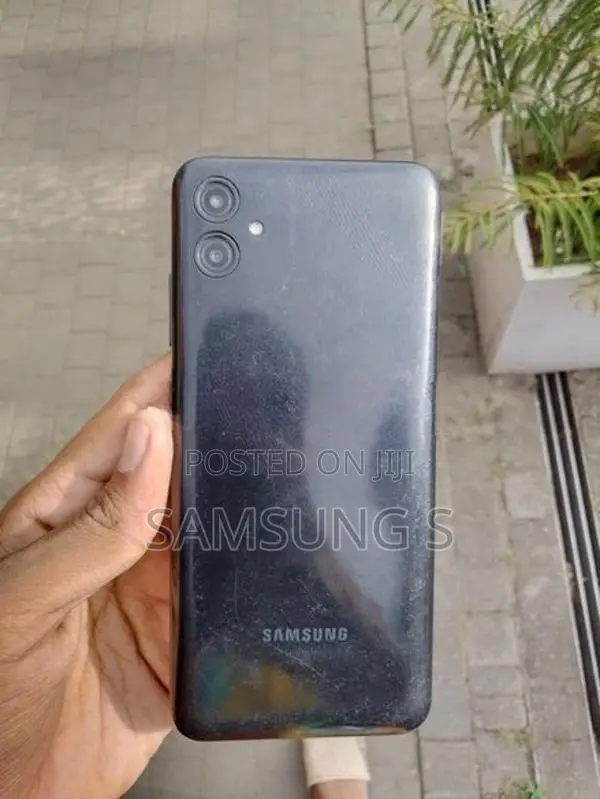 Samsung Galaxy A04s (Used)