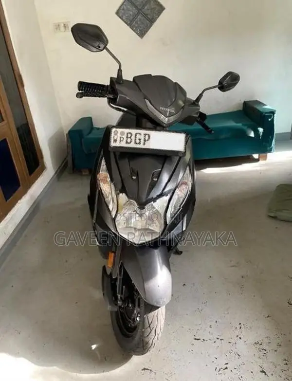Honda Dio 2018