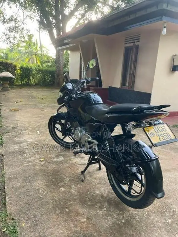 Bajaj Pulsar 135 2015