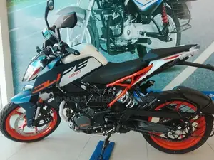 KTM Duke 160 2026