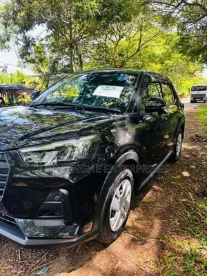 Daihatsu Rocky Petrol 2025
