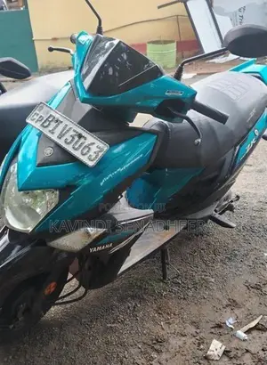 Yamaha RayZR 2020