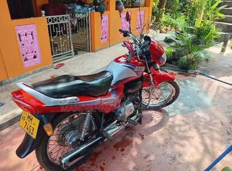 Hero Passion Plus 2004