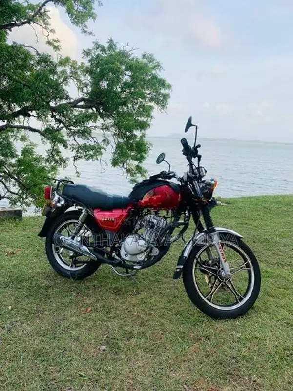 Senaro GN 125 2025